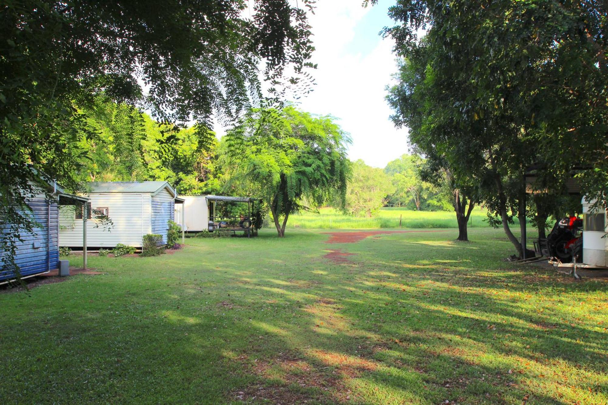 ホテル Banyan Tree Batchelor エクステリア 写真